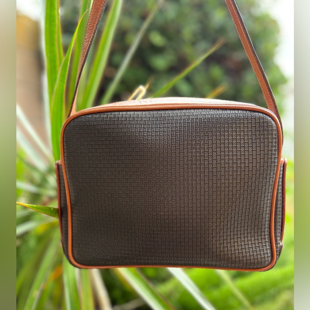 BALLY Vintage Brown and Black Crossbody - Picture 3 of 15
